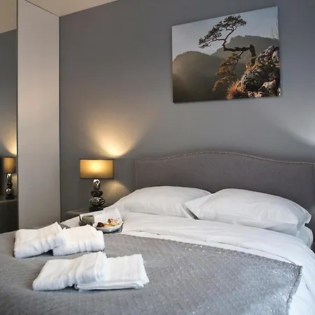 Goclaw P&O Serviced Apartments Варшава Екстер'єр фото